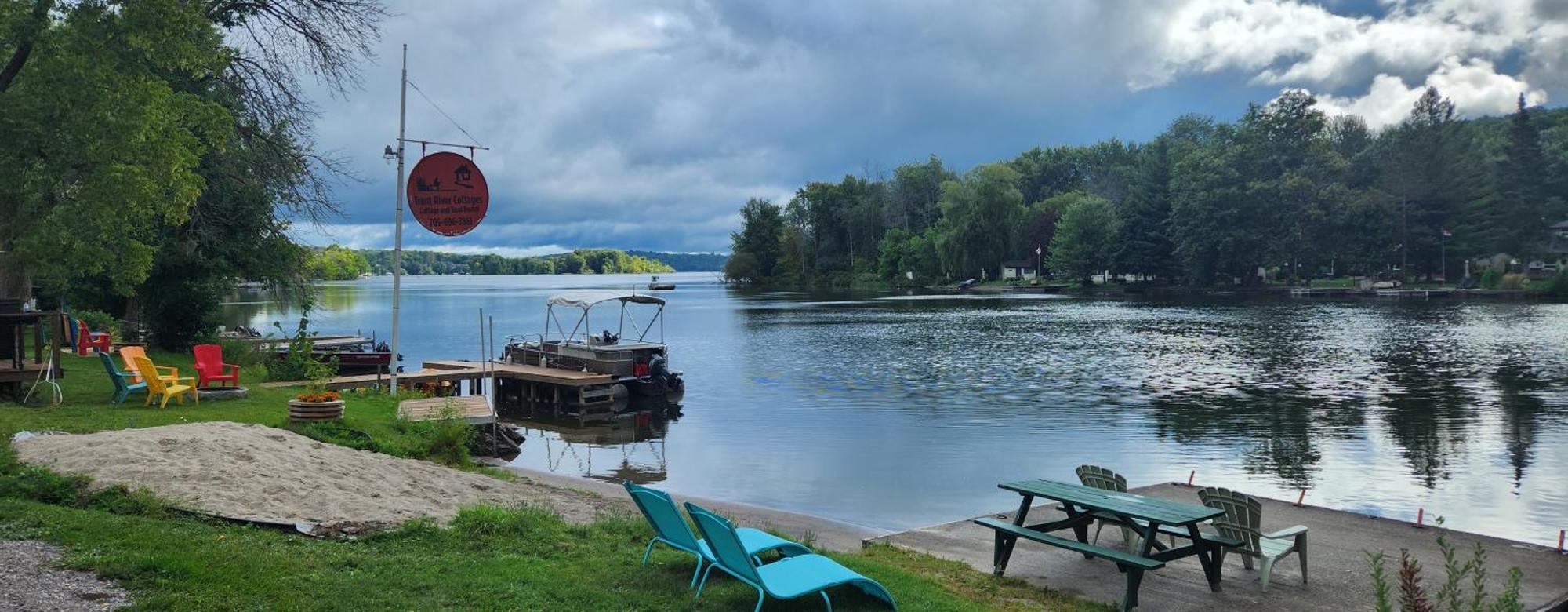 Trent River Cottages Hastings Екстериор снимка