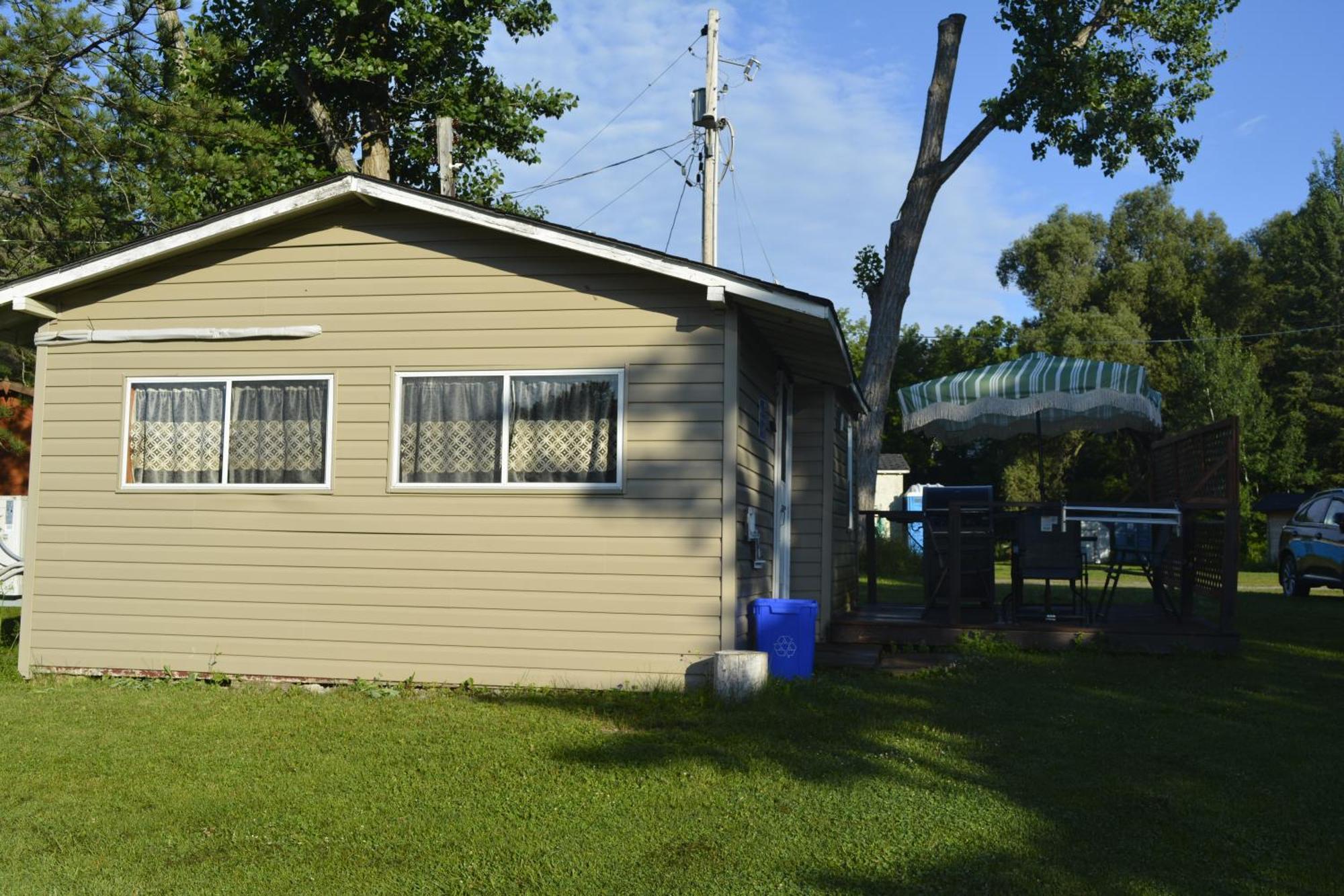 Trent River Cottages Hastings Екстериор снимка