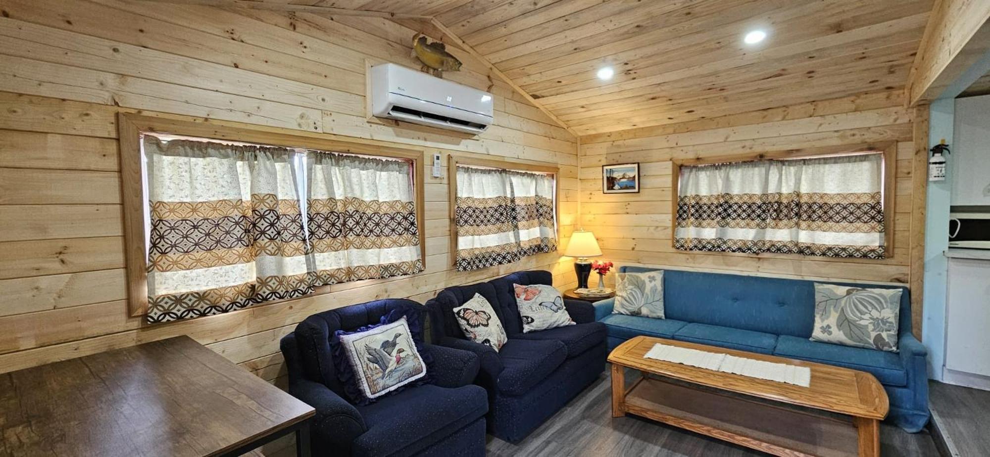 Trent River Cottages Hastings Екстериор снимка